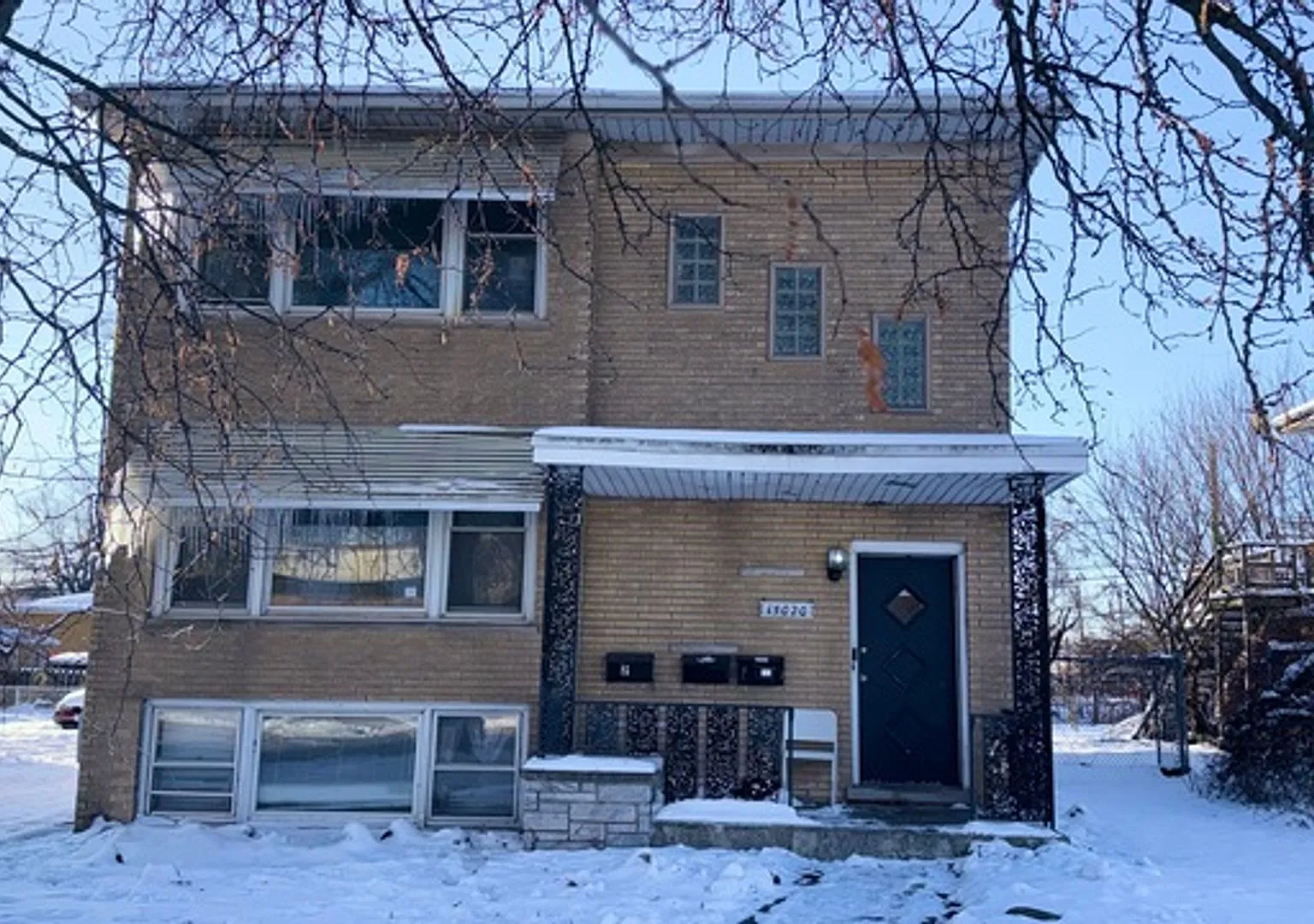 15020 Woodlawn Avenue — Photo 1
