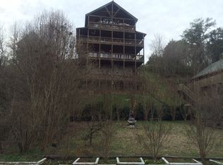 418 Hideaway Ridge Cir, Sevierville, TN 37862