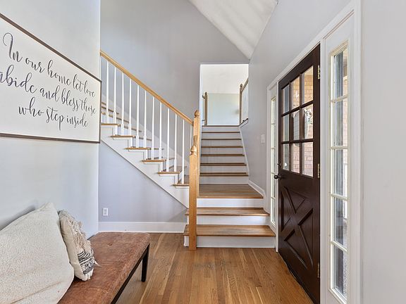 4th image of 101 Crete Ct
