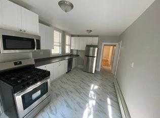 205 Chelsea St APT 3, Boston, MA 02128