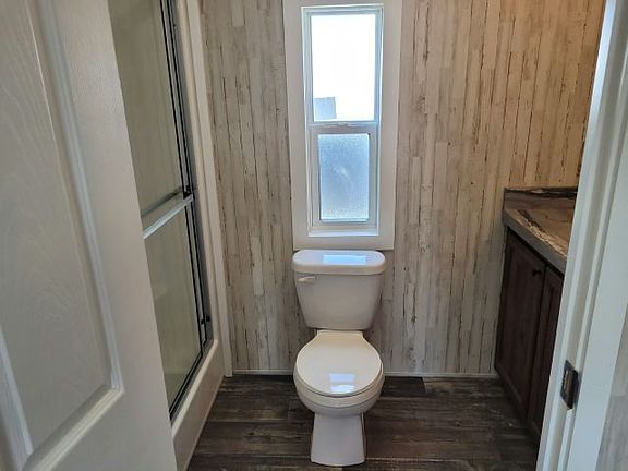 4th image of 4125 Park St N #723