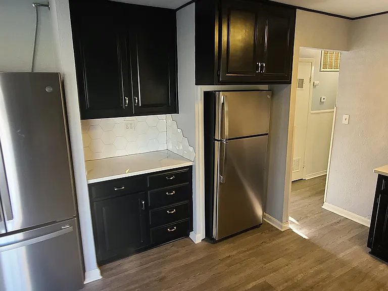 11316 Lewis Ave — Photo 7