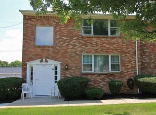 61A Old Lyme Dr #2, Amherst, NY