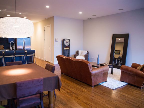 5th image of 852 N California Ave APT 2