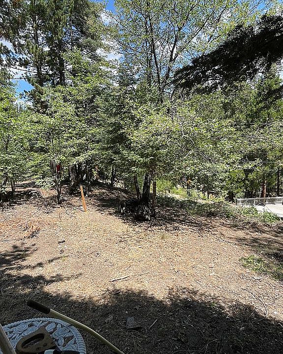 1st image of 374 Birchwood Dr