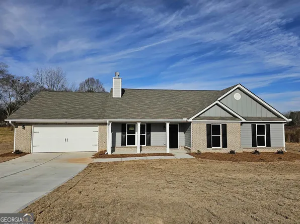 198 Dovefield Dr #67, Statham, GA 30666