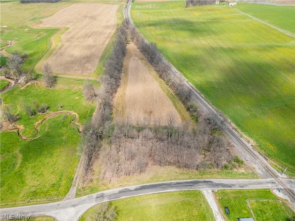 Steiner Rd, Creston, OH 44217