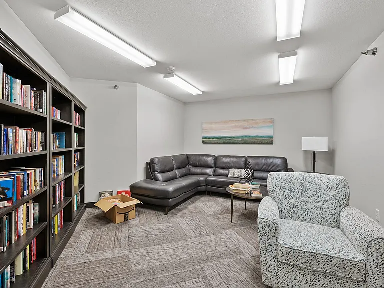 Creekside Commons Apartments — Photo 63