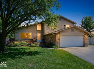 4945 Royal Orbit Ct, Indianapolis, IN 46237