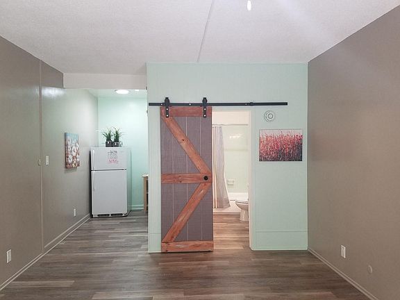 4th image of 13501 Inglewood Ave APT 3