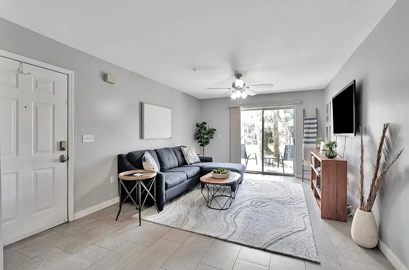 4100 Dancing Cloud Ct — Photo 2