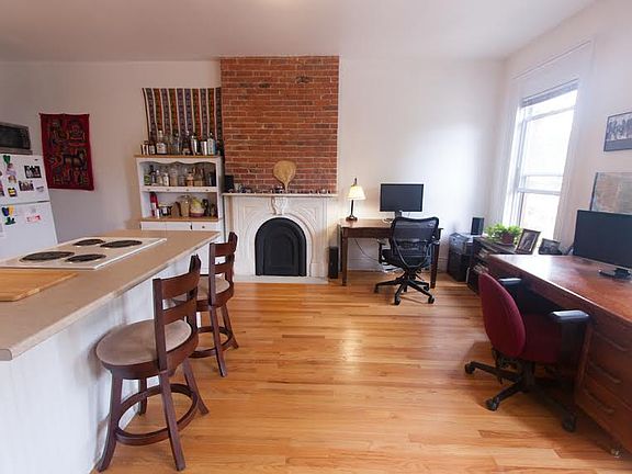 5th image of 549 Orange St APT 3