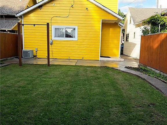 5th image of 129 McClure St
