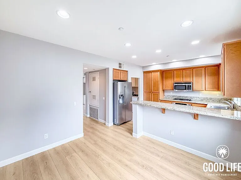 3017 Pacific Palm Way — Photo 2