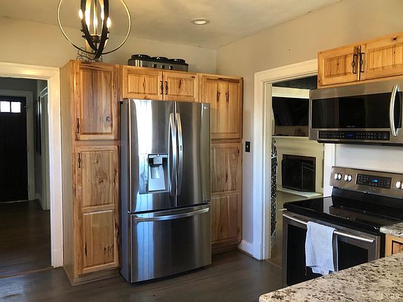 5th image of 4607 Hilltop Dr