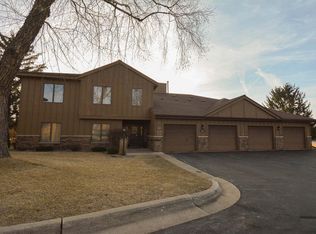 1824 Lakeview Ct SW APT 202, Rochester, MN 55902