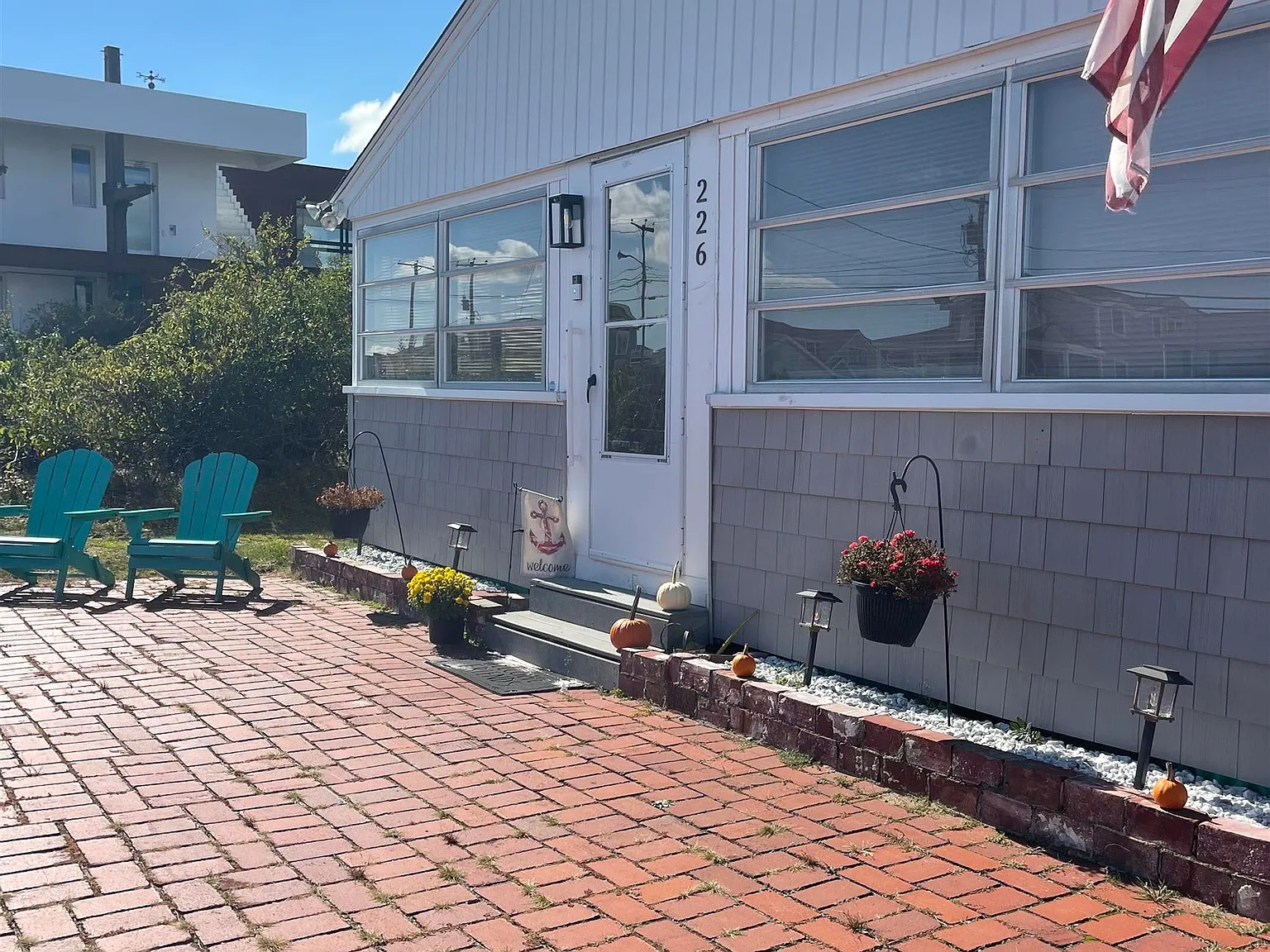 2 bed, 1.5 bath, 1112 sqft, $2,500 — Photo 3