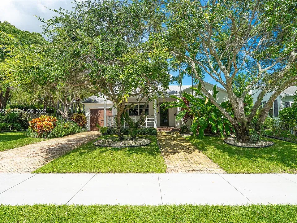 322 Princeton Dr