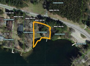 N6861 3rd Rd, Westfield, WI 53964