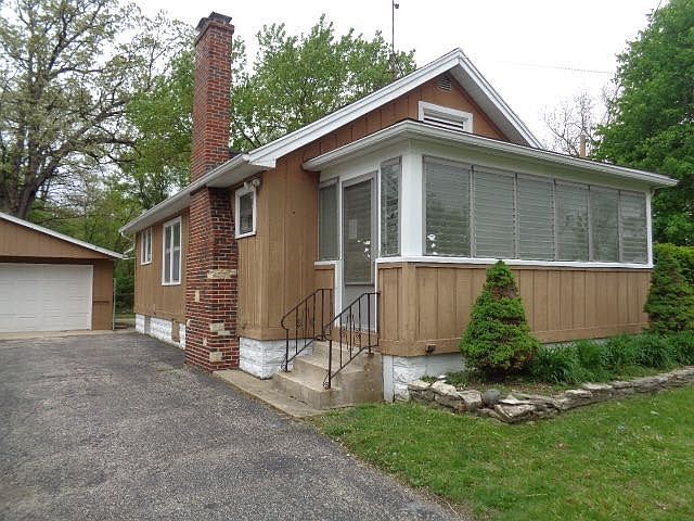 1st image of 35W350 Rockwell Ave