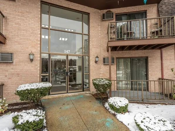 147 Sylvan St APT 4B, Danvers, MA 01923