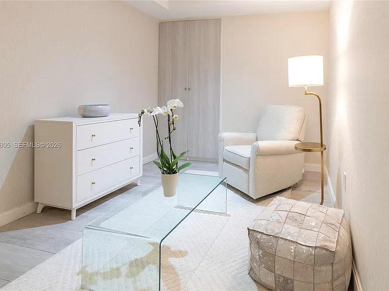 55 SW 9th St #3404 — Photo 20