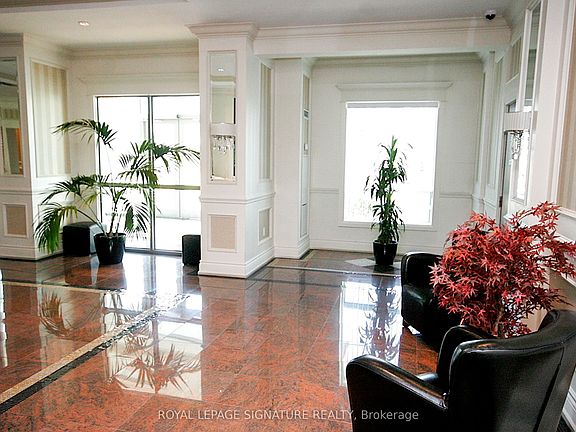 3rd image of 8 Rosebank Dr #3M