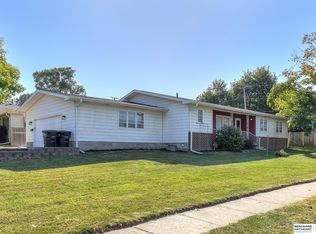 6605 S 42nd St, Omaha, NE 68107
