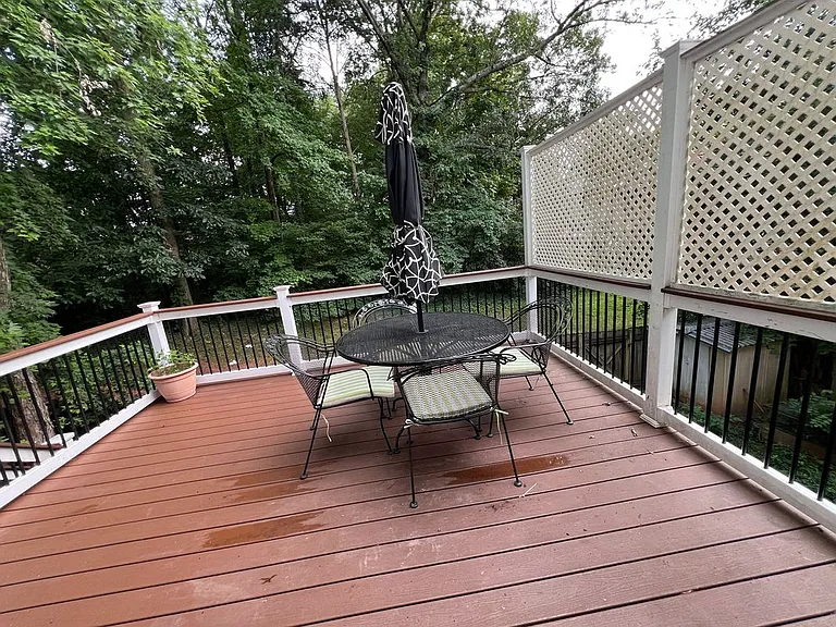 14713 Cardigan Sq — Photo 31