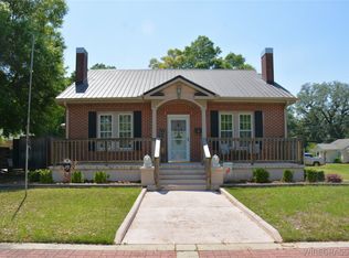 200 S Commerce St, Geneva, AL 36340