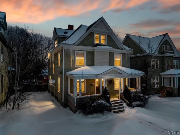 306 Allen St, Syracuse, NY 13210