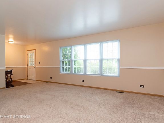 2nd image of 12435 S Bobwhite Ln