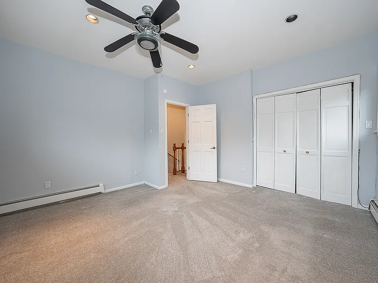212 Elm Ter #1 — Photo 34