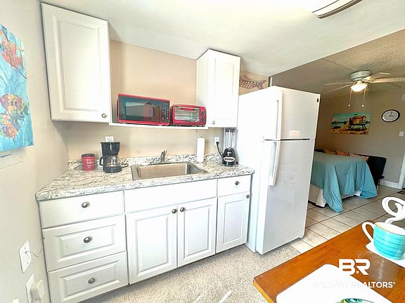 5th image of 200 E Beach Blvd #225