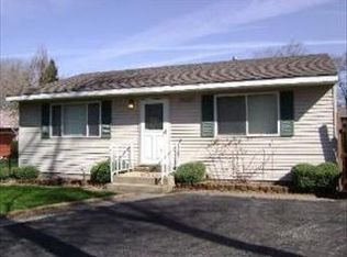 7418 Birch Dr, Wonder Lake, IL