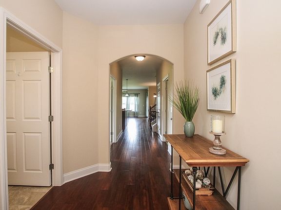 4th image of 457 Stonegate Dr