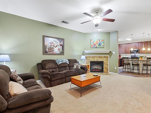 2nd image of 2028 Bridgeport Dr
