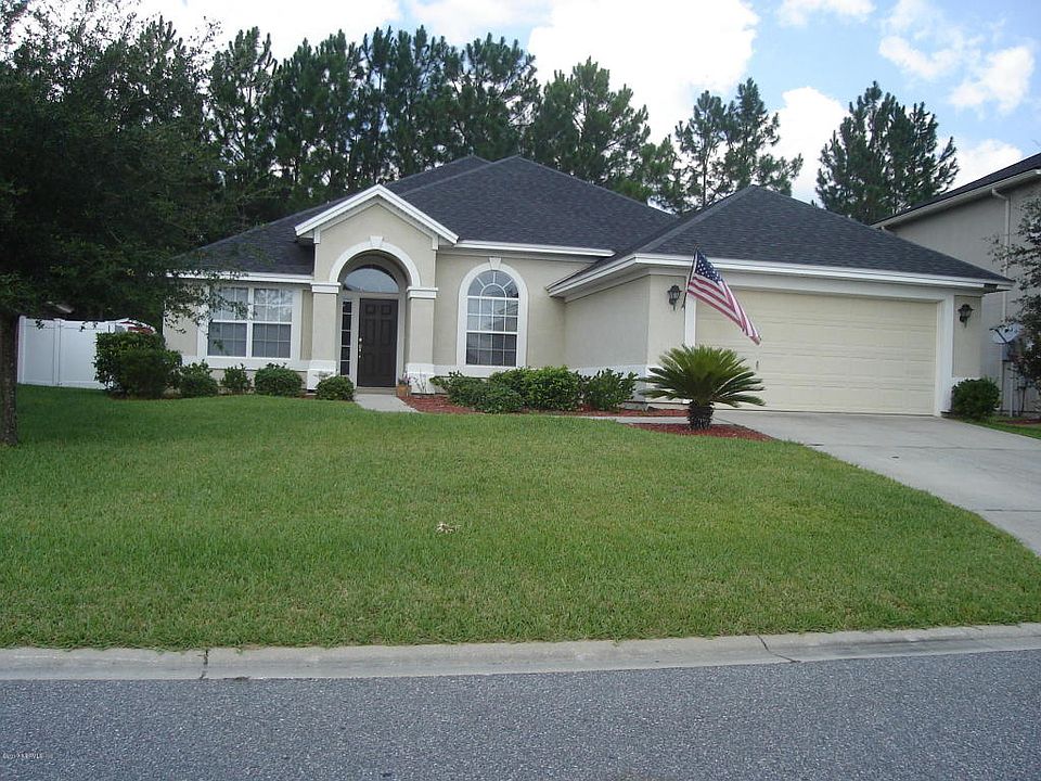 1st image of 3200 Wandering Oaks Dr