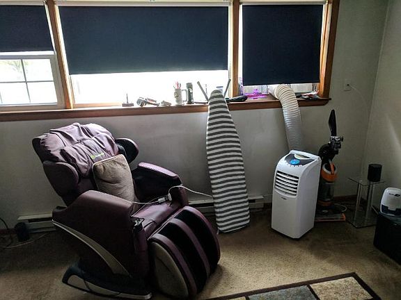 2nd image of 9461 Maple Dr APT 1A