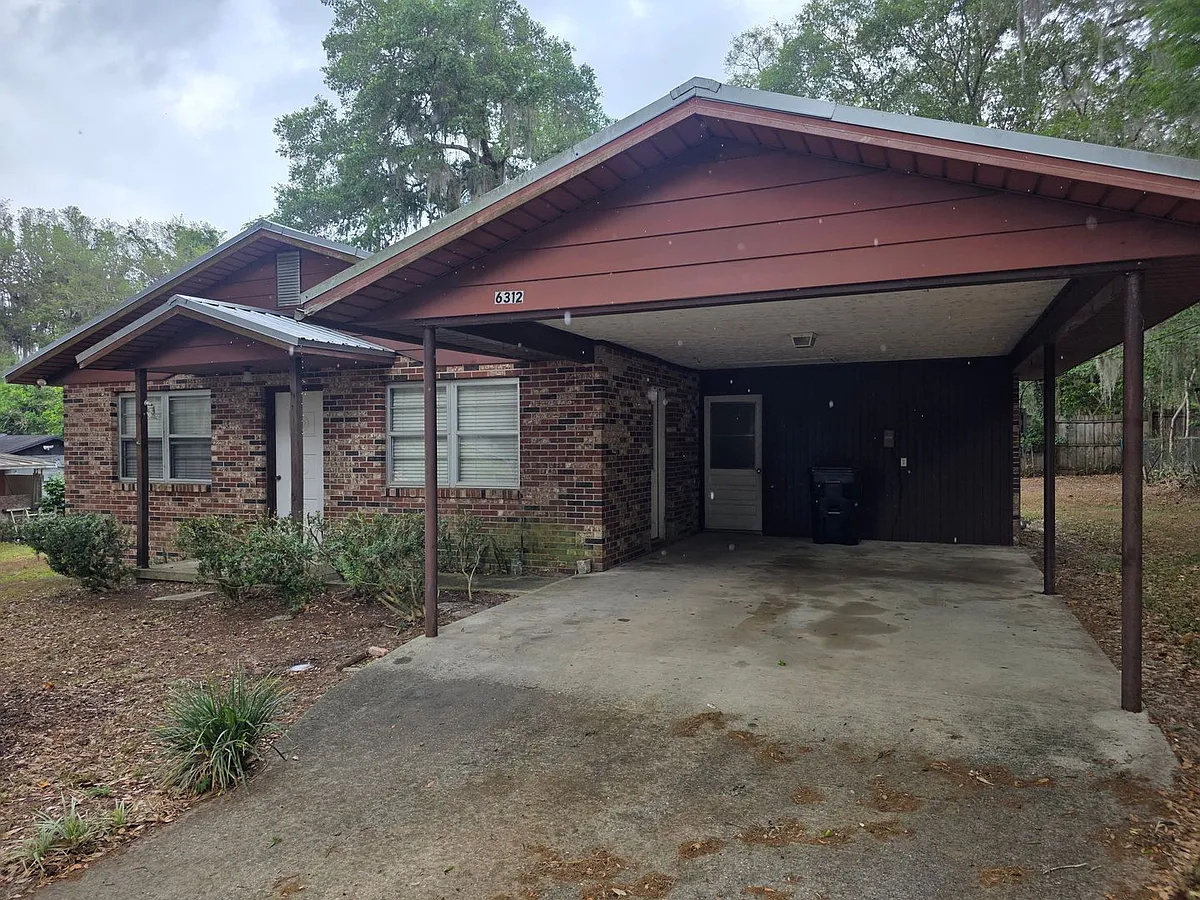 Building Photo - 6312 Magnolia St