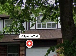 10 Apache Trl, Toronto, ON M2H 2H8