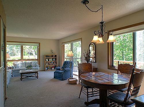 5th image of N4673 Crestwood Ln