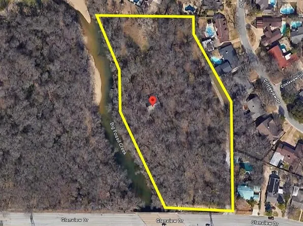 6113 Glenview Dr, Haltom City, TX 76180