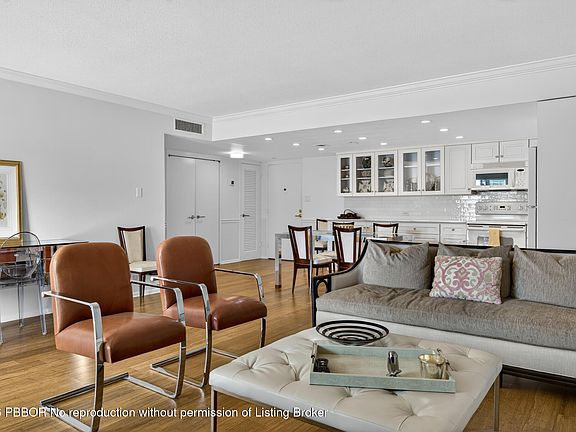 3rd image of 1501 S Flagler Dr APT 5C