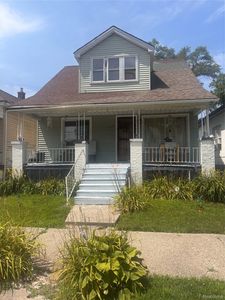 17137 Eureka St, Hamtramck, MI, 48212