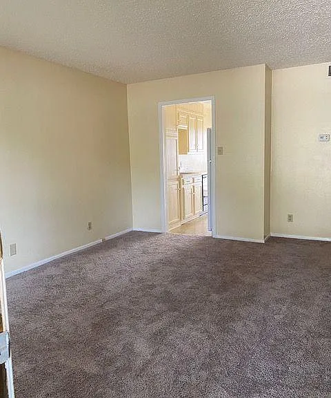 5836 Locke Ave #200 — Photo 5