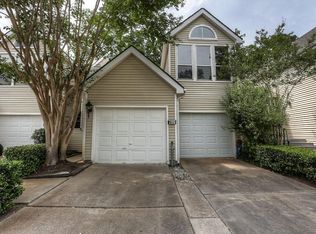 3305 Golden Trails Dr APT 208, Kingwood, TX 77345