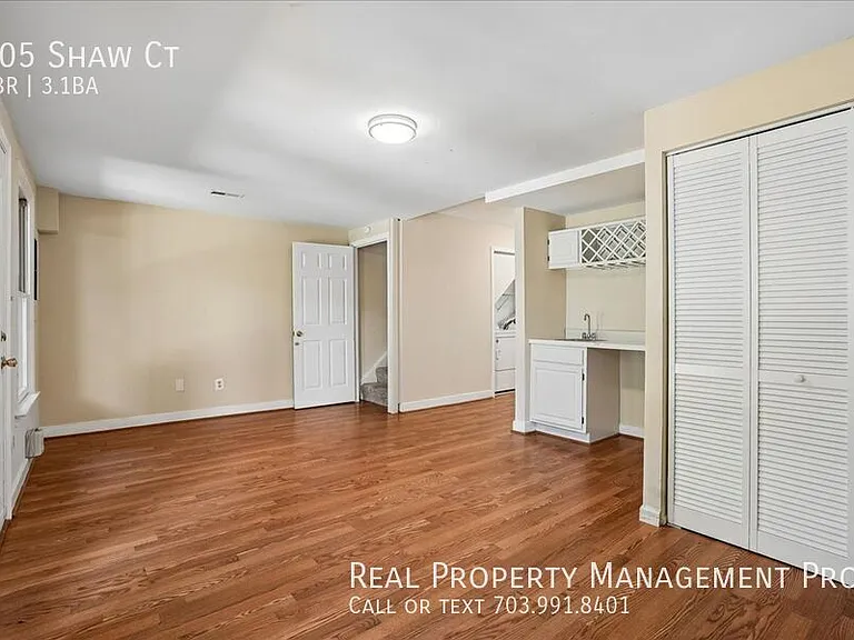 905 Shaw Ct — Photo 15
