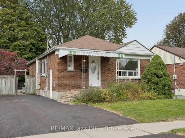 315 Cadillac Ave S, Oshawa, ON L1H 5Z9