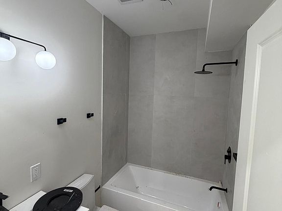 2nd image of 67 Lincoln Park #B